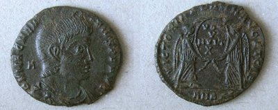 Magnentius-Maio-AMBIANUM-RIC11.jpg