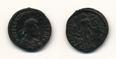 Valentinian II. AE2 Siscia RIC 26b.jpg