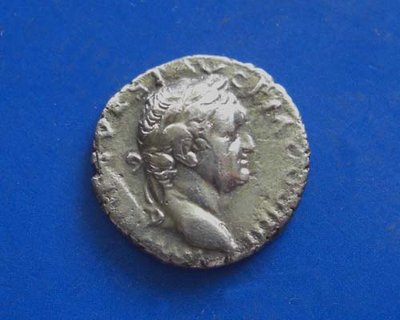 Vespasian Denar Nr. 2526 Av.jpg