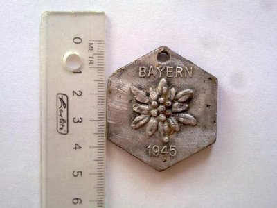 Bild 256_450x600.jpg