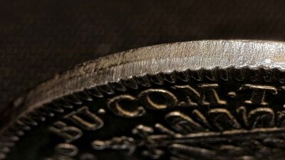 Reversseite ausstanzen.jpg