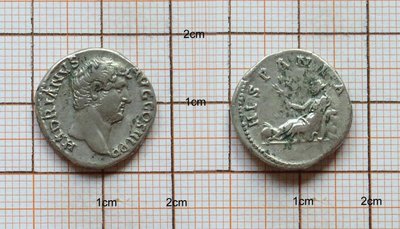 Hadrianus-Denar-HISPANIA-RIC305.jpg