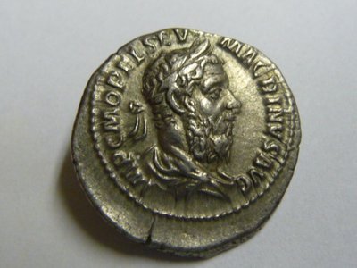 Macrinus Aequitas 014.jpg