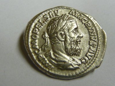 Macrinus Aequitas 029.jpg